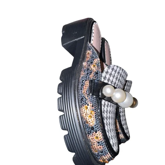 Betsey Johnson Haizel Lug Sole Mule MRSP $109 in Box - Picture 4 of 11